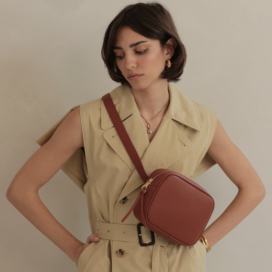 Belt Bag – Walnut Pebble with Gold Hardware