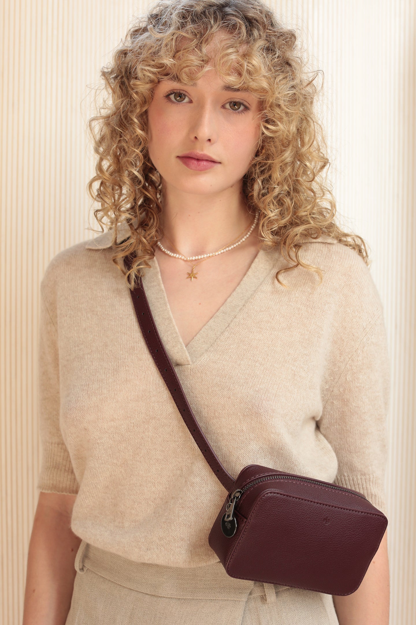 Micro Belt Bag – Merlot Pebble