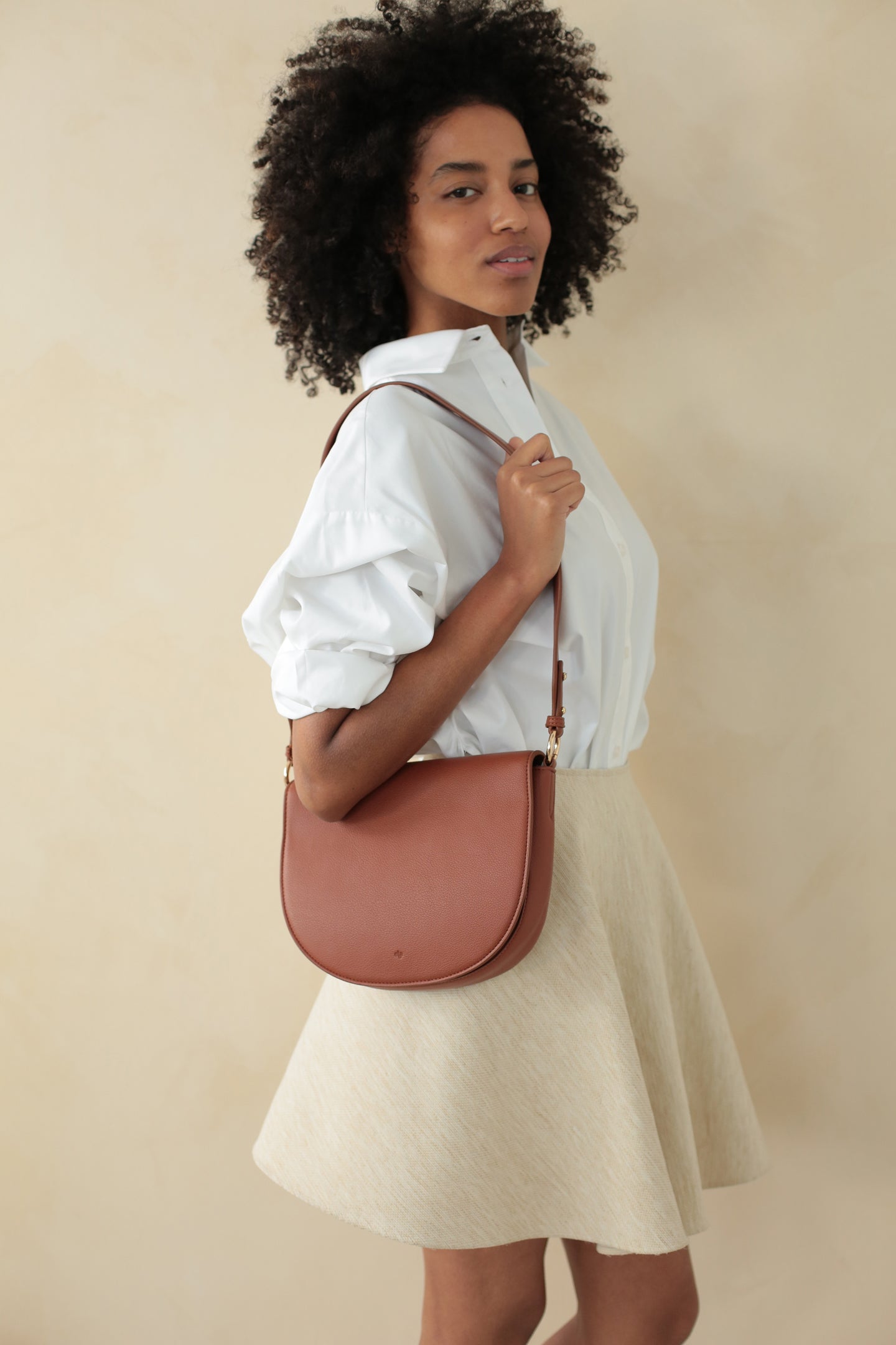 Saddle Bag - Walnut Pebble (Gold Hardware)