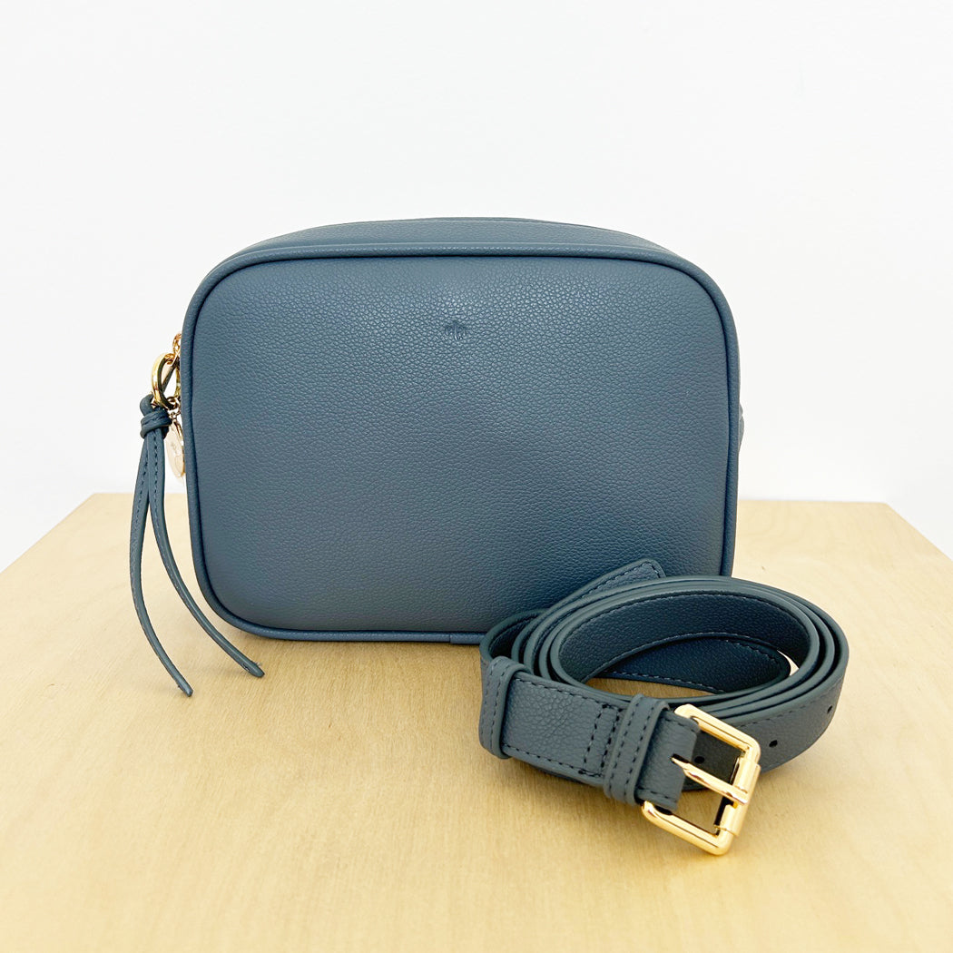 Belt Bag – Blue Pebble Sample Sale -SM